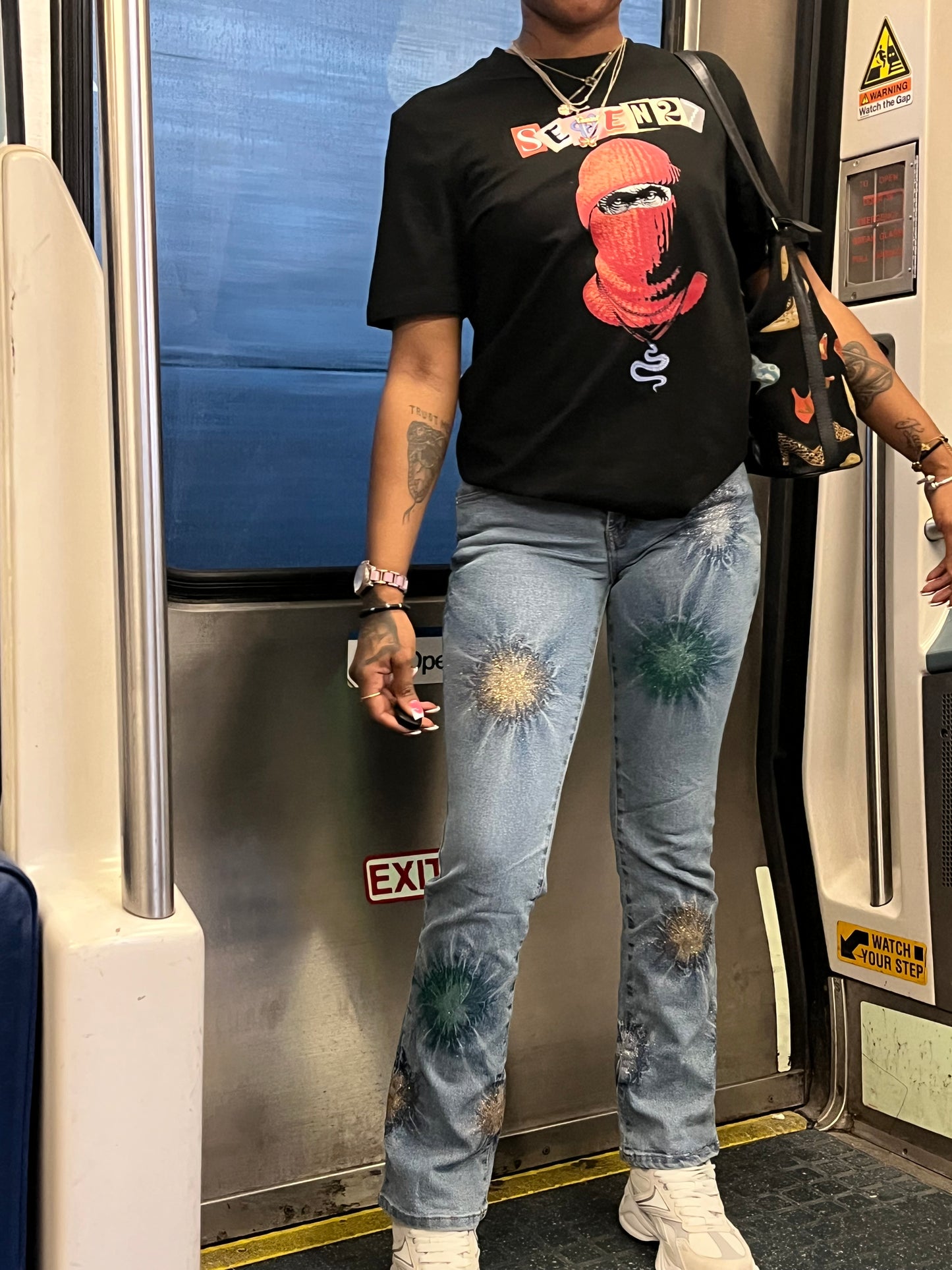 4.27 REDRUM APE TEE